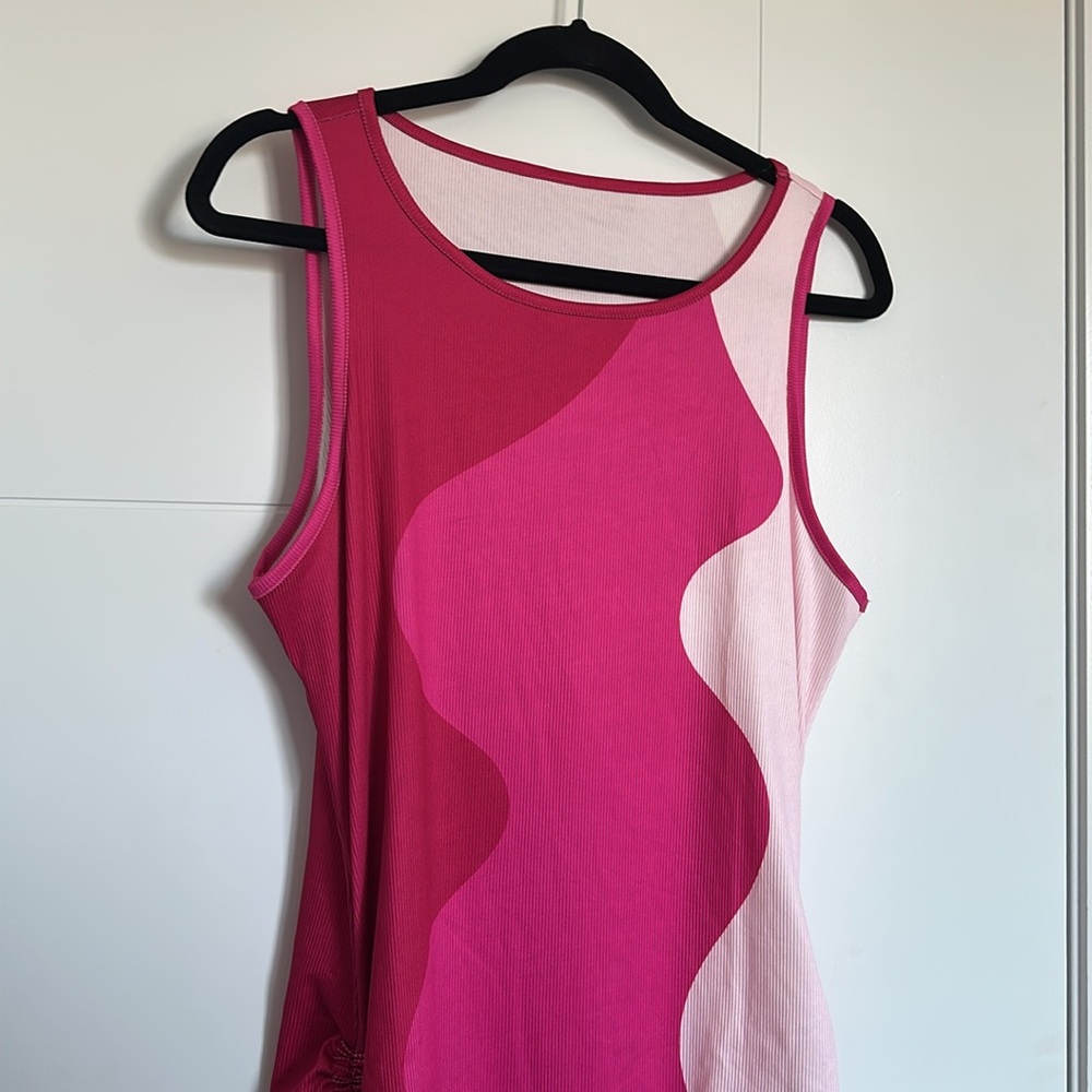 Pink Colorblock Ruched Dress - Picture 2 of 6
